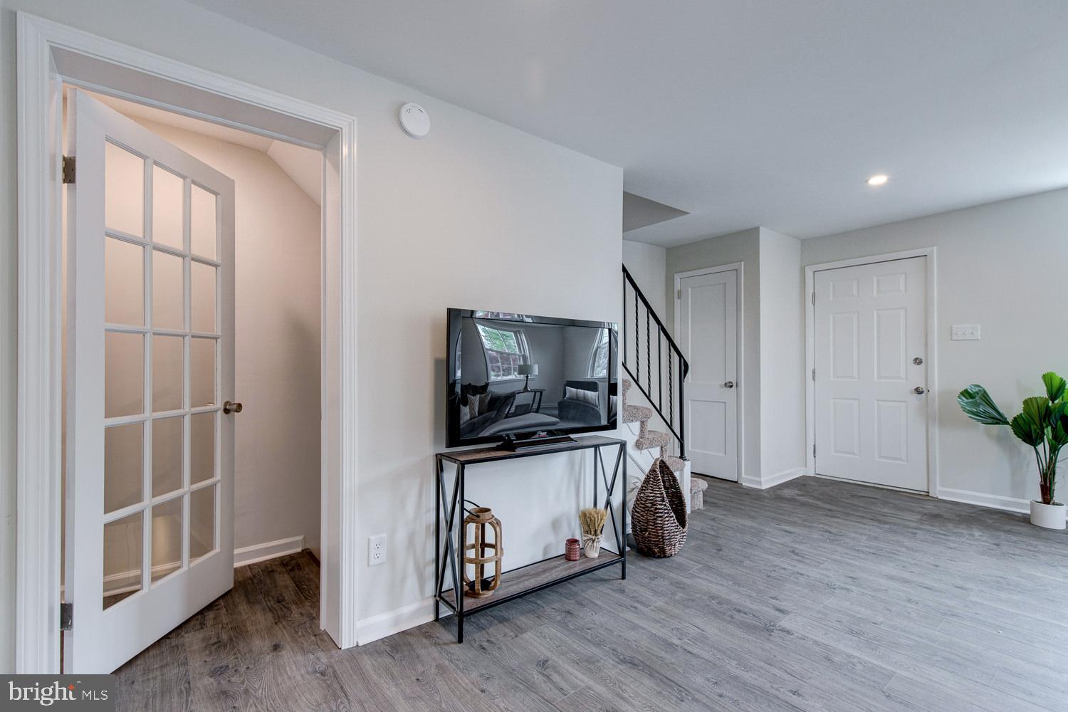 836 Colwell Road Swarthmore, PA 19081 - Photo 9 of 39