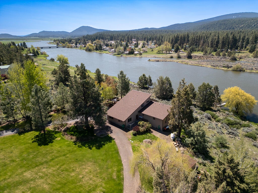 15512 Riveredge Road Klamath Falls, OR 97601 - Photo 1 of 37 15512 River Edge-01