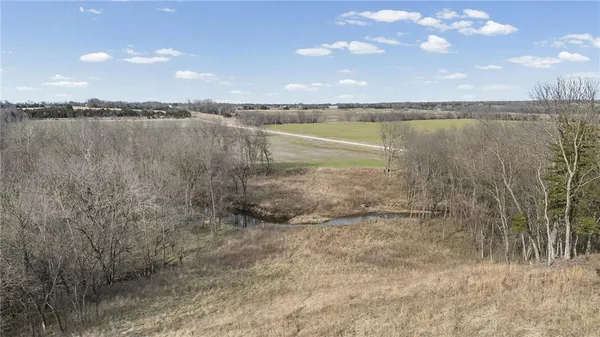$299,000 | 17394 Devlin Road, Parker, KS 66072