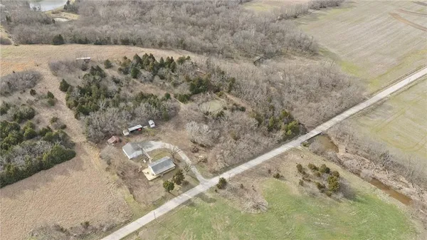 $299,000 | 17394 Devlin Road, Parker, KS 66072
