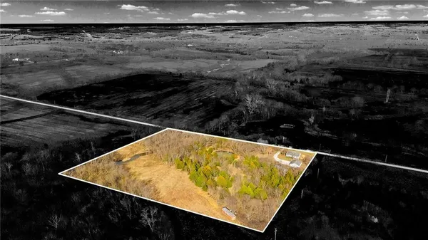 $299,000 | 17394 Devlin Road, Parker, KS 66072