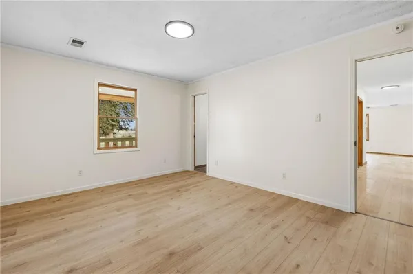 $299,000 | 17394 Devlin Road, Parker, KS 66072