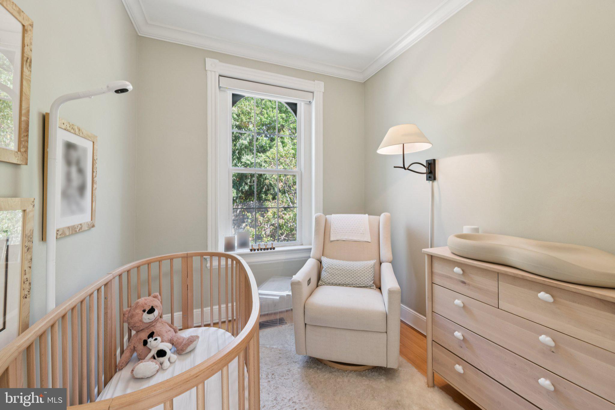 21 V Street Northeast Washington, DC 20002 - Photo 25 of 32 a living room with furniture and a window