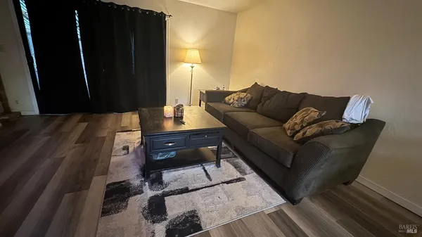 $549,000 | 25248 Robinson Road, Willits, CA 95490