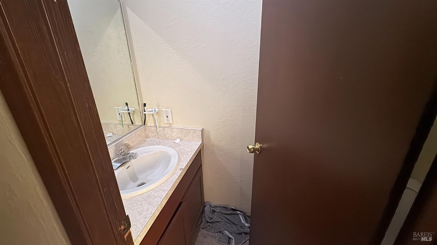 25248 Robinson Road Willits, CA 95490 - Photo 17 of 21