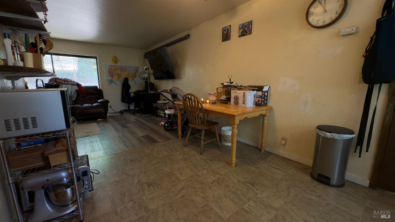 25248 Robinson Road Willits, CA 95490 - Photo 4 of 21