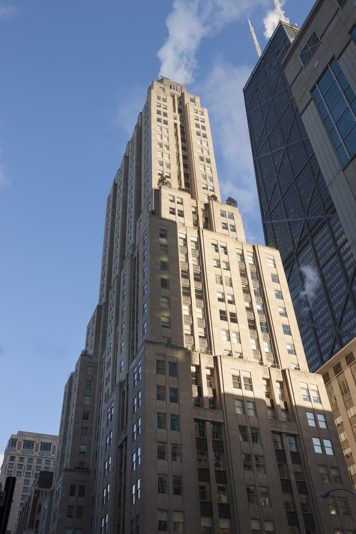 a view of a large building