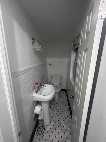 $1,500 | 18436 Lindsay Street, Detroit, MI 48235