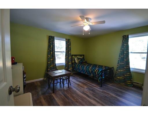 38 Stone School Road Sutton, MA 01590 - Photo 8 of 28