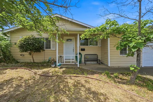 $315,000 | 2167 Knobcone Avenue, Anderson, CA 96007