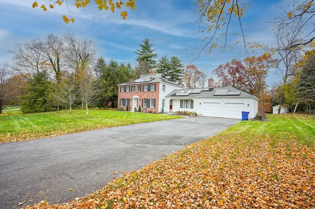 $3,995 | 14 Horseshoe Lane, Unit 14, Wilbraham, MA 01095