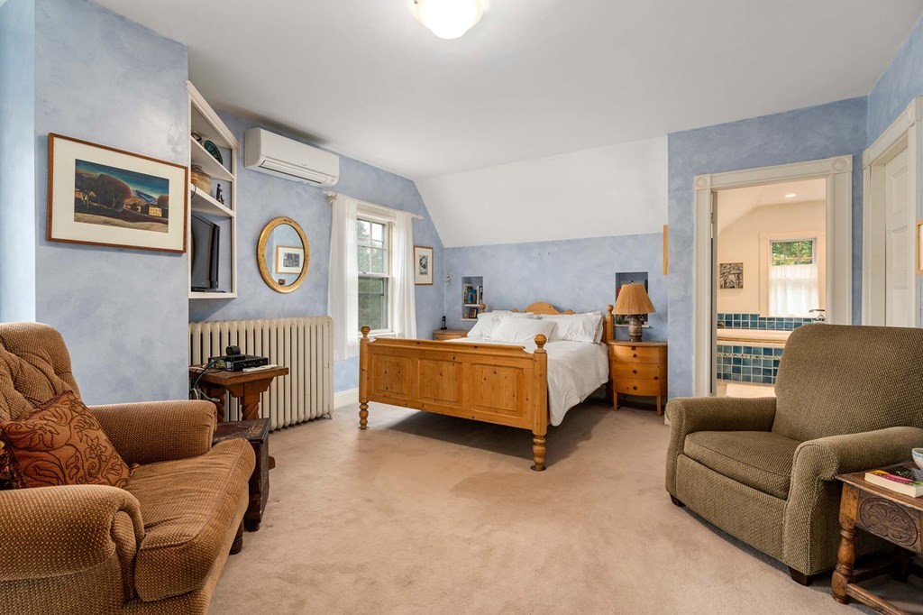 47 Stearns Street Newton, MA 02459 - Photo 23 of 32