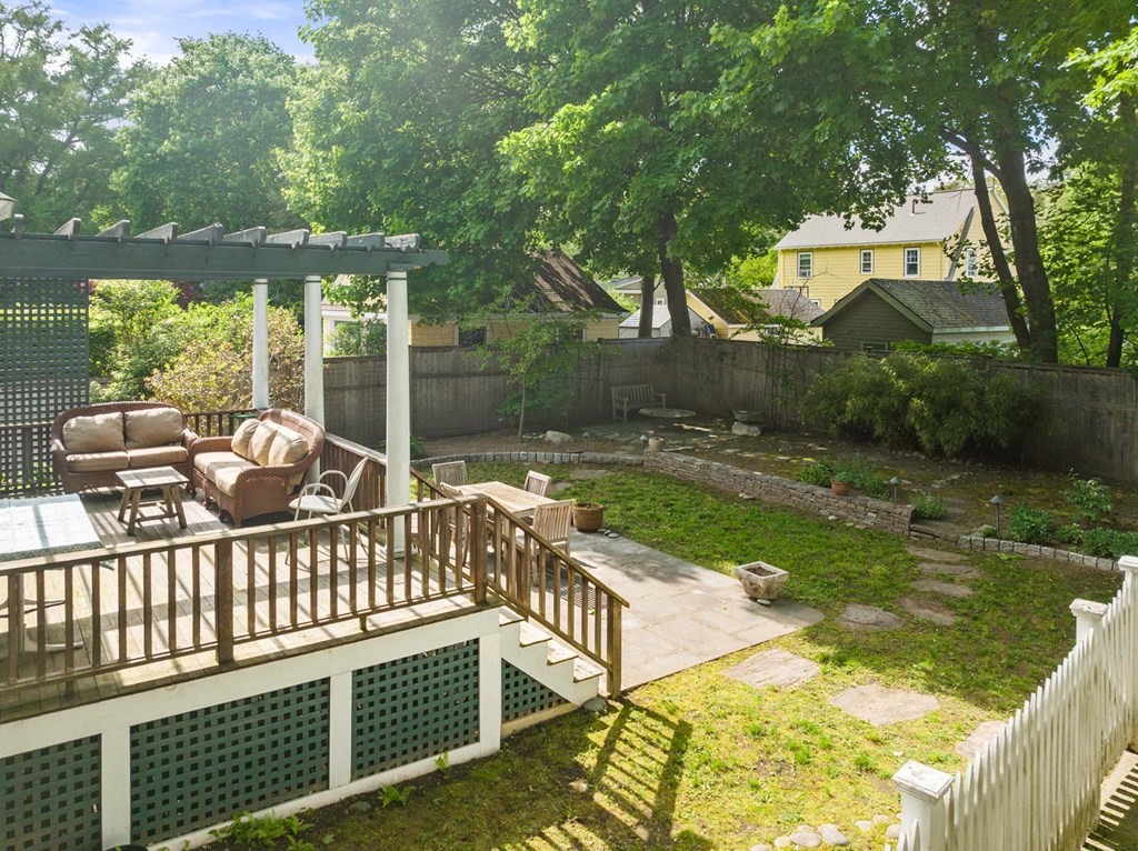 47 Stearns Street Newton, MA 02459 - Photo 29 of 32