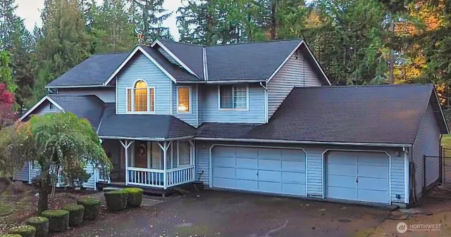 $995,000 | 24608 197th Avenue Southeast, Maple Valley, WA 98038
