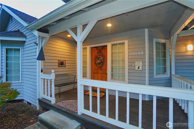 $995,000 | 24608 197th Avenue Southeast, Maple Valley, WA 98038