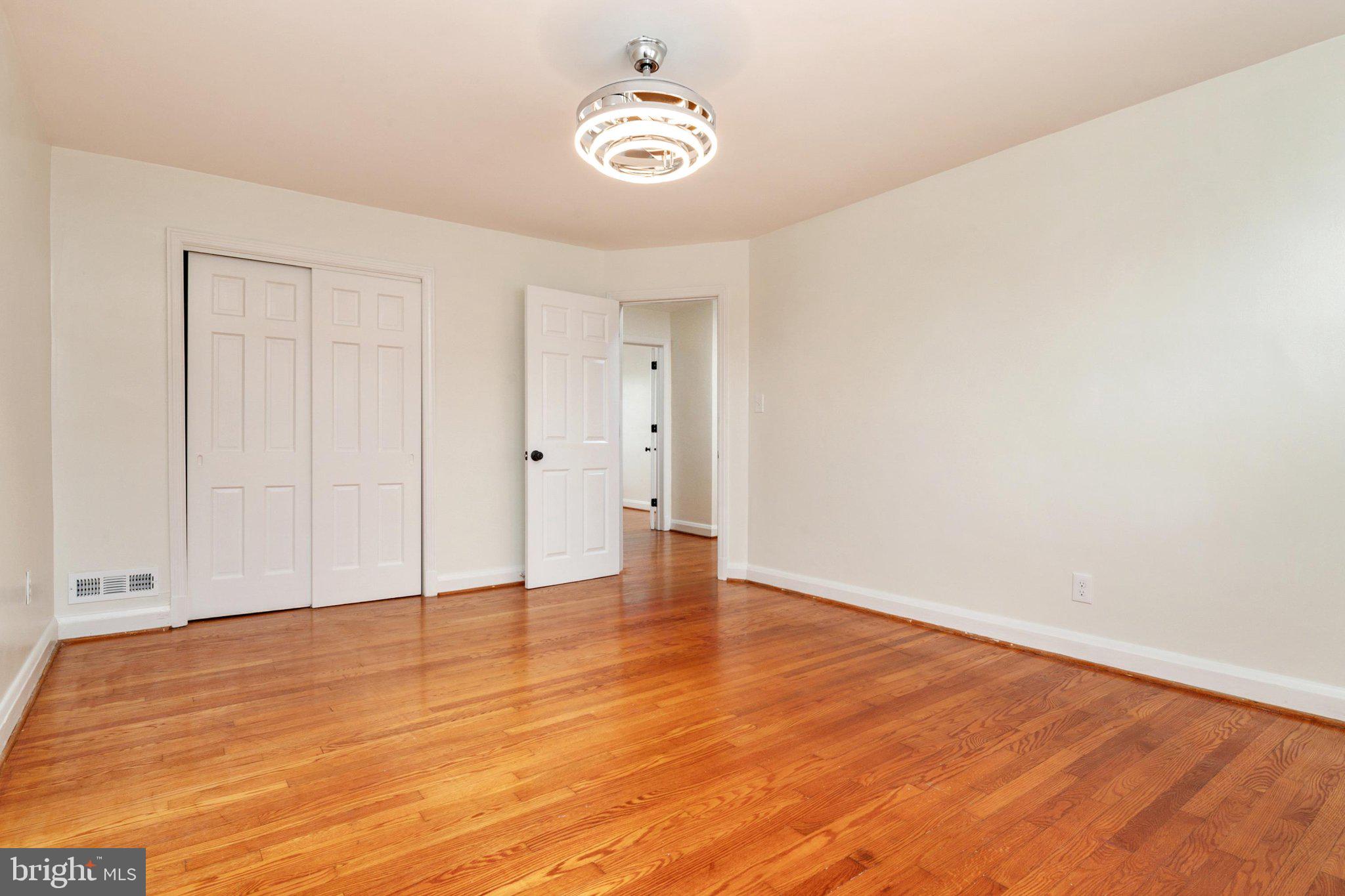 1521 Kennewick Road Baltimore, MD 21218 - Photo 19 of 31