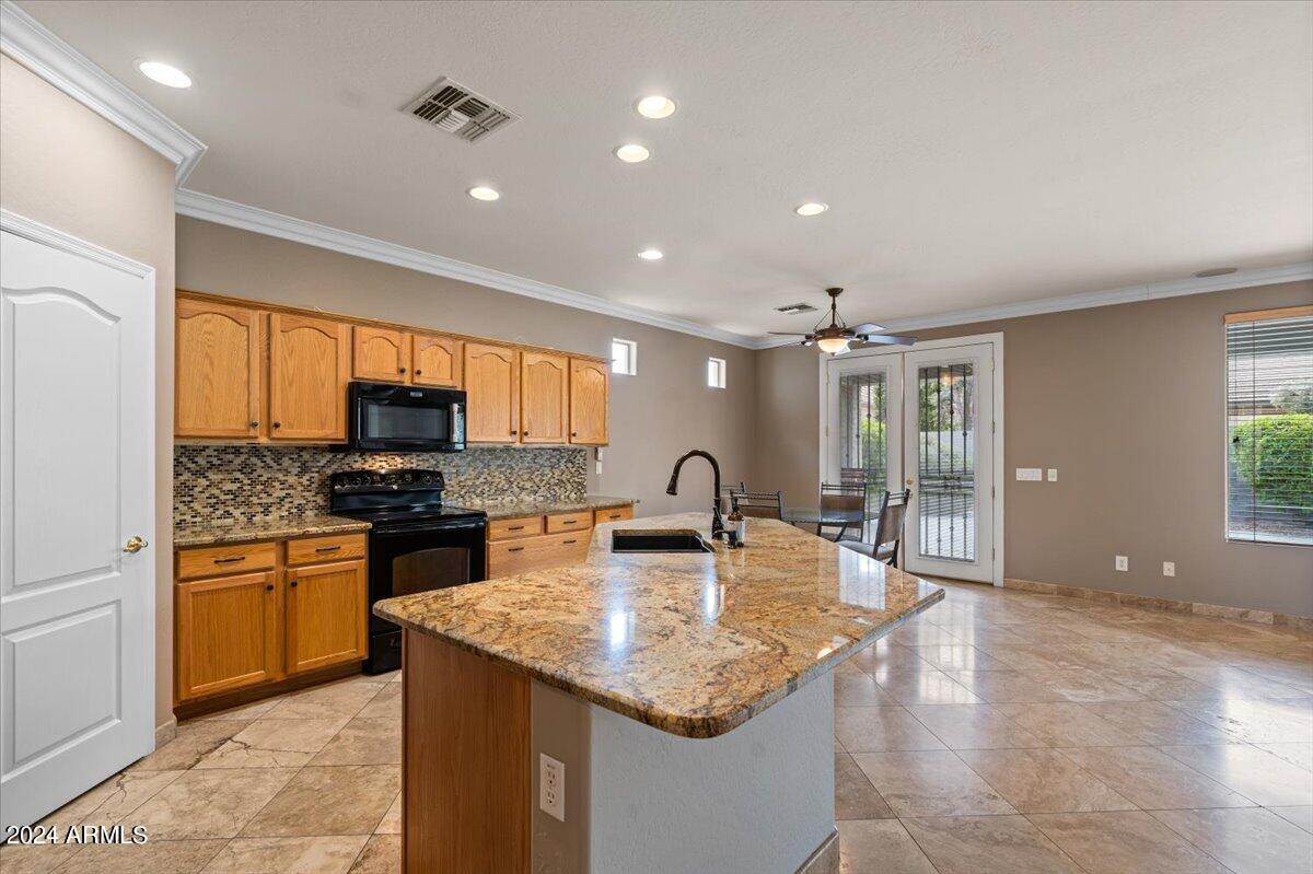 3269 East Hopkins Road Gilbert, AZ 85295 - Photo 11 of 51 19-Kitchen