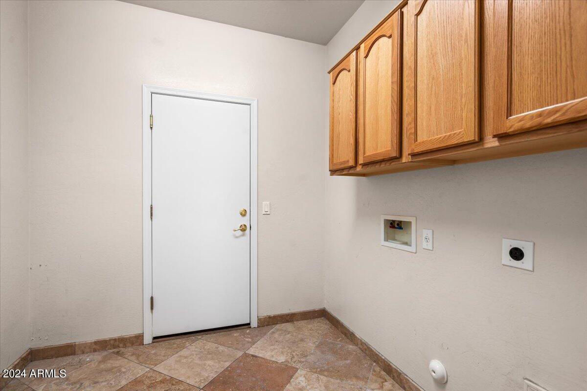 3269 East Hopkins Road Gilbert, AZ 85295 - Photo 34 of 51 42-Laundry