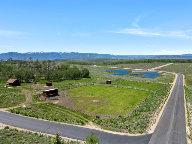2586 North Whispering Springs Hollow Road, Unit 20 Heber City, UT 84036 - Photo 91 of 114