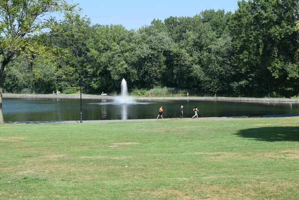 $2,400 | 7855 Boulevard East, Unit 14K, North Bergen, NJ 07047