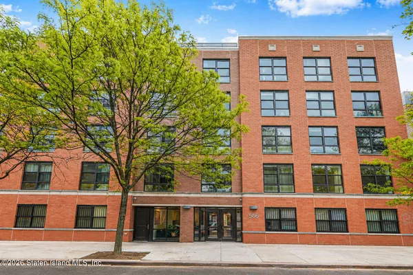 $485,000 | 566 Gates Avenue, Unit 1B | Bedford-Stuyvesant
