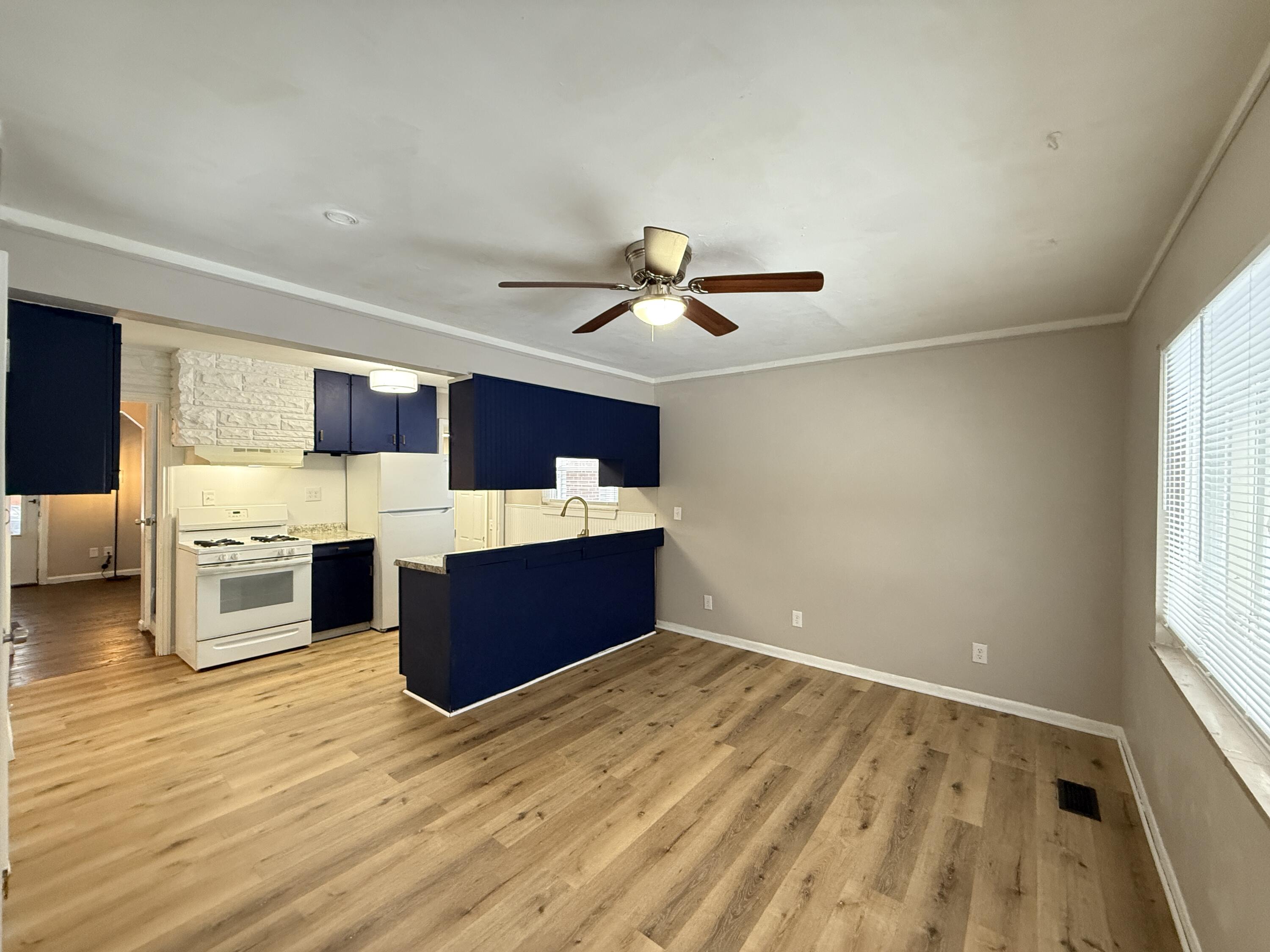 7243 Dacosta Detroit, MI 48239 - Photo 15 of 18 IMG_9234 2