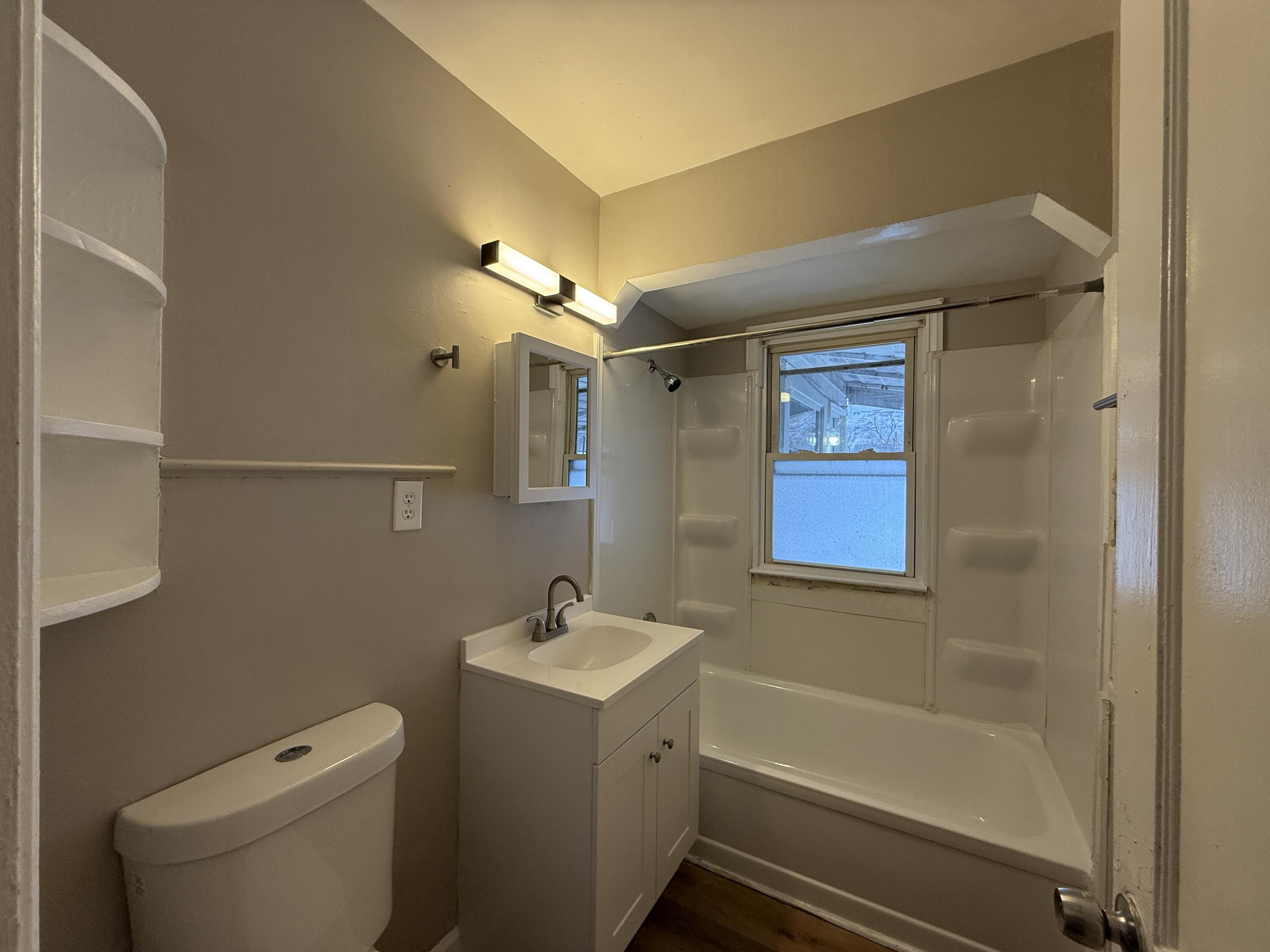 7243 Dacosta Detroit, MI 48239 - Photo 9 of 18 IMG_9227