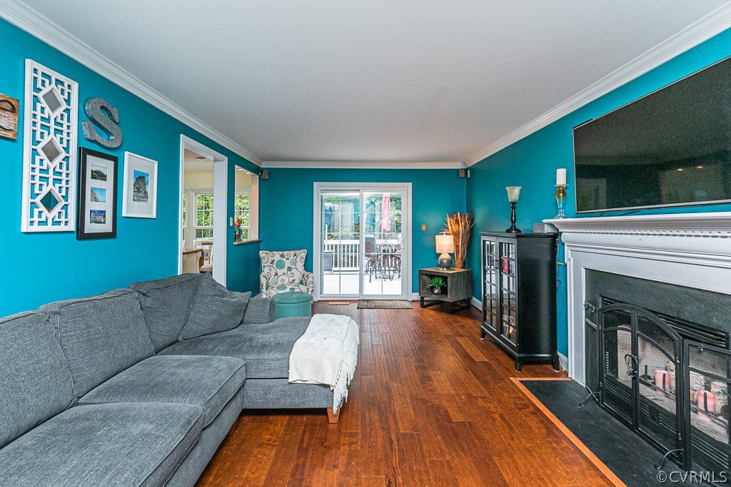 5503 Chestnut Bluff Road Midlothian, VA 23112 - Photo 2 of 38