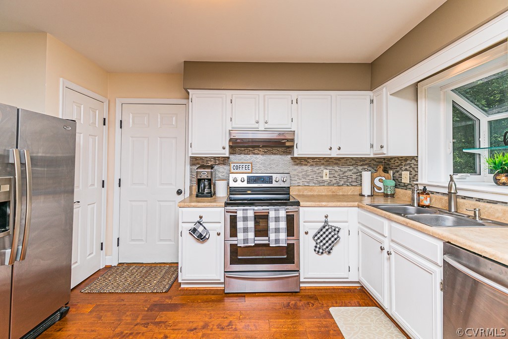 5503 Chestnut Bluff Road Midlothian, VA 23112 - Photo 8 of 38