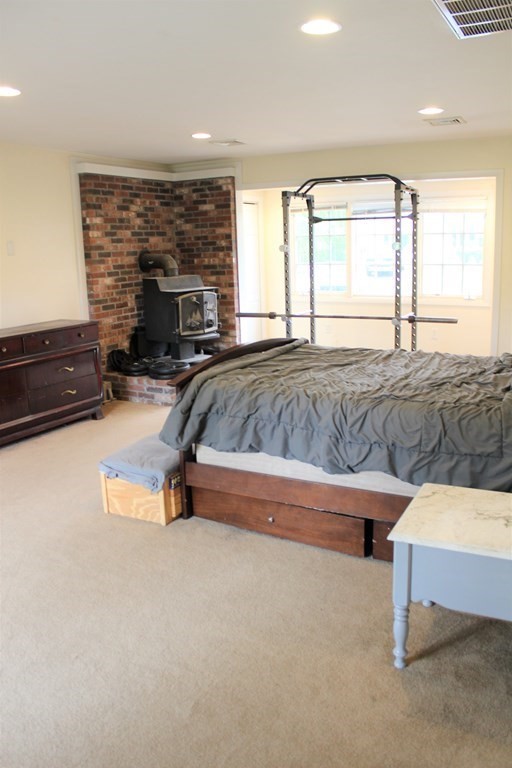 227 Maureen Road Bellingham, MA 02019 - Photo 16 of 20 Gallery Image 16