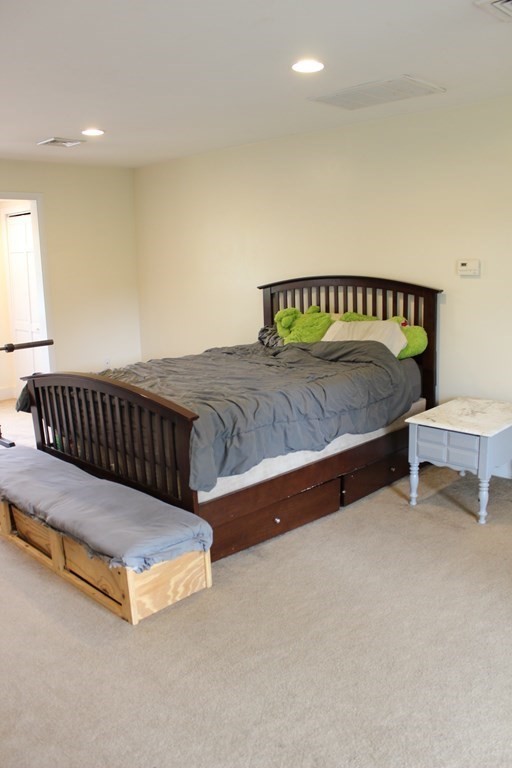 227 Maureen Road Bellingham, MA 02019 - Photo 18 of 20 Gallery Image 18