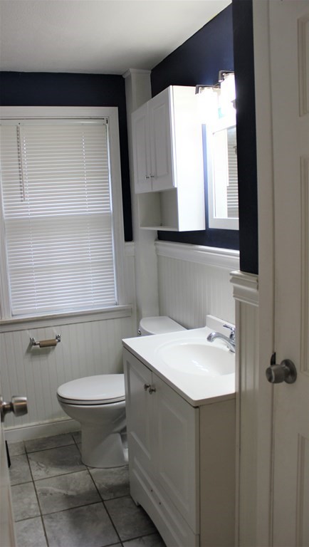 227 Maureen Road Bellingham, MA 02019 - Photo 9 of 20 Gallery Image 9