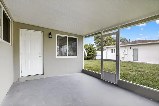 $474,900 | 1425 South 24th Court, Hollywood, FL 33020