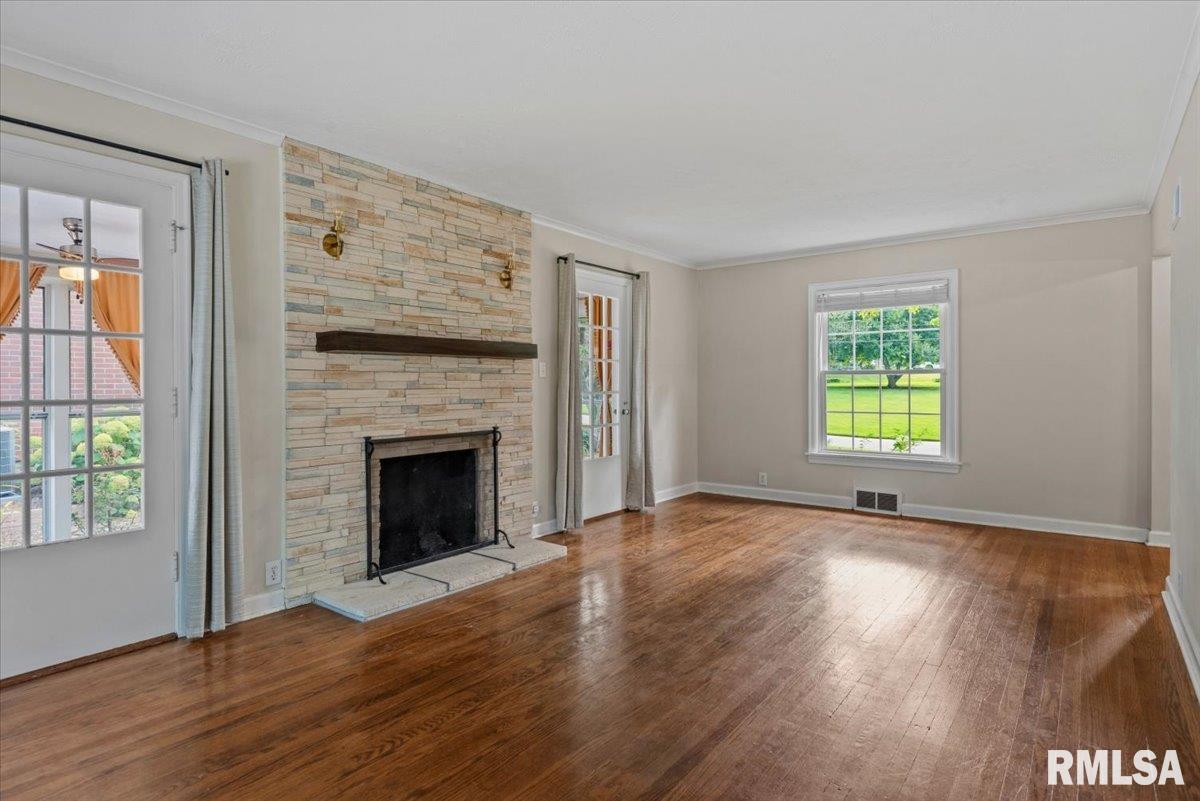 1831 South Illini Road Springfield, IL 62704 - Photo 8 of 58 Gallery Image 8