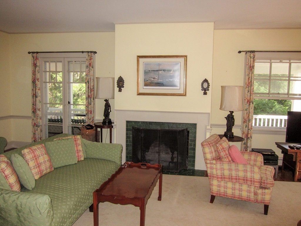 48 Proctor Street Manchester, MA 01944 - Photo 28 of 39