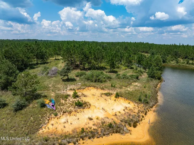 $180,000 | 10-acres Frontier Bend, Hattiesburg, MS 39402