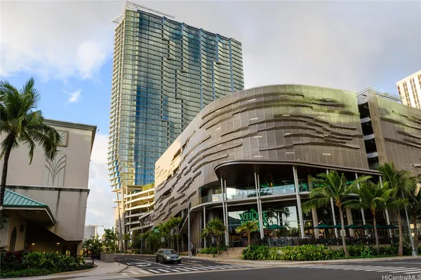 $5,800 | 1001 Queen Street, Unit 3506, Honolulu, HI 96814