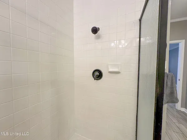 $419,900 | 204 Picadilly Drive, Batesville, MS 38606