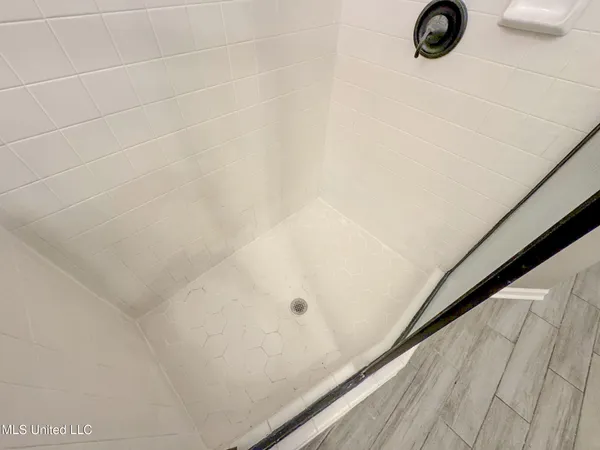 $419,900 | 204 Picadilly Drive, Batesville, MS 38606