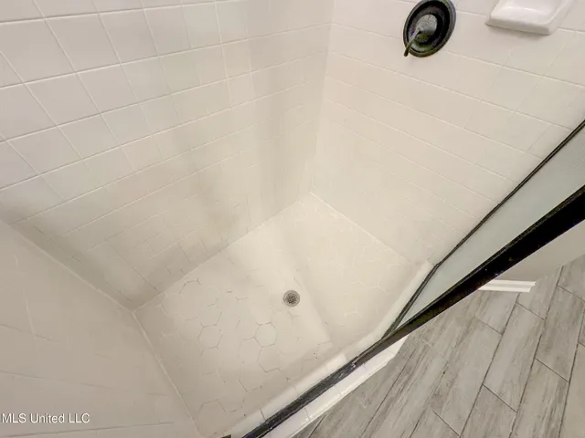 $425,000 | 204 Picadilly Drive, Batesville, MS 38606