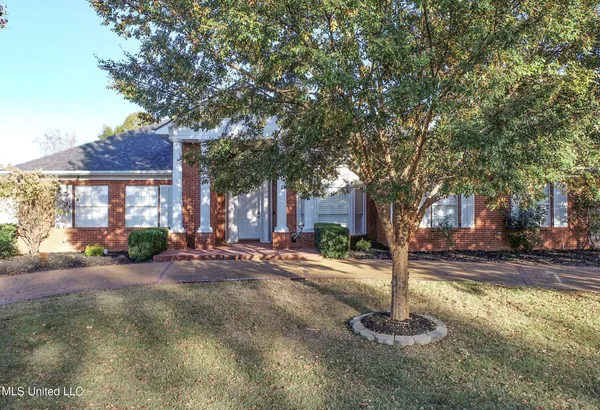 $419,900 | 204 Picadilly Drive, Batesville, MS 38606
