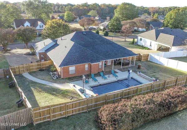 $419,900 | 204 Picadilly Drive, Batesville, MS 38606