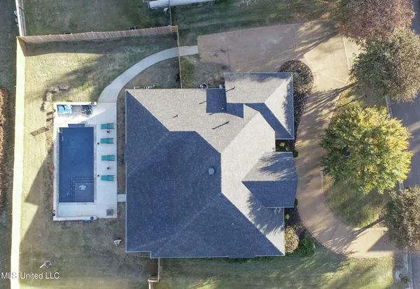 $419,900 | 204 Picadilly Drive, Batesville, MS 38606