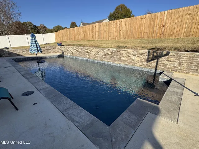 $425,000 | 204 Picadilly Drive, Batesville, MS 38606