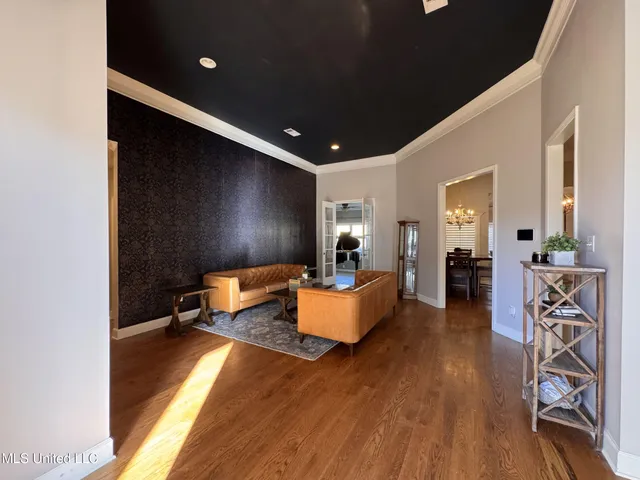 $425,000 | 204 Picadilly Drive, Batesville, MS 38606