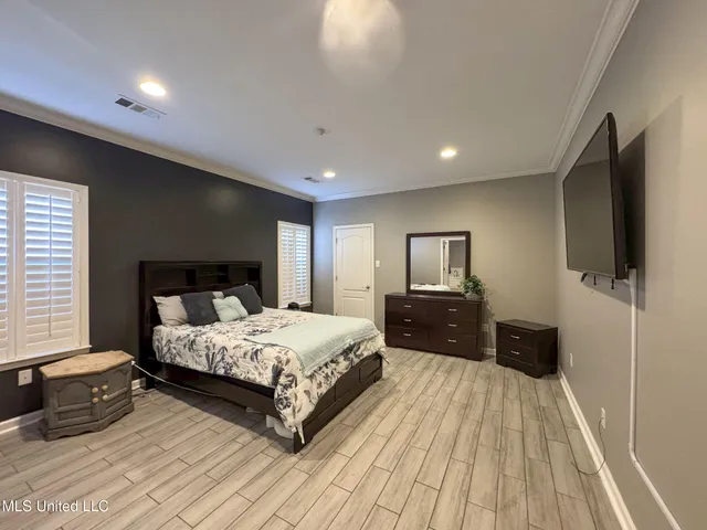 $425,000 | 204 Picadilly Drive, Batesville, MS 38606