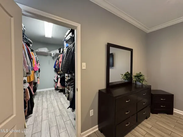 $419,900 | 204 Picadilly Drive, Batesville, MS 38606