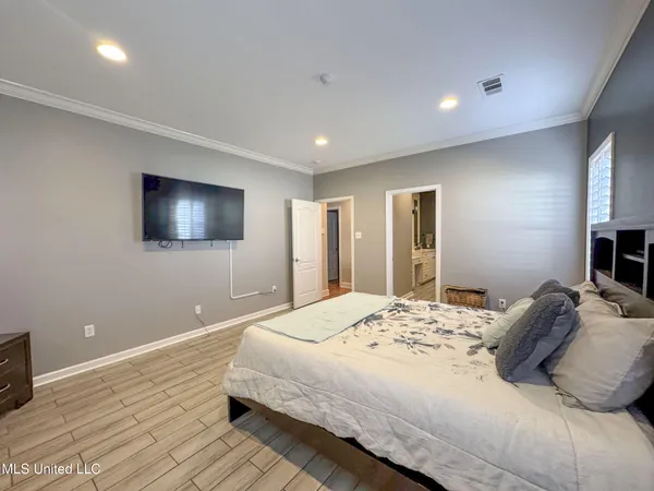 $419,900 | 204 Picadilly Drive, Batesville, MS 38606