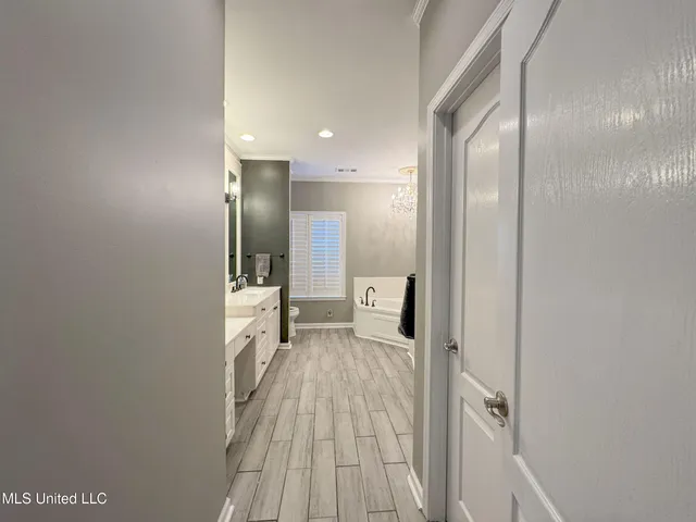 $425,000 | 204 Picadilly Drive, Batesville, MS 38606