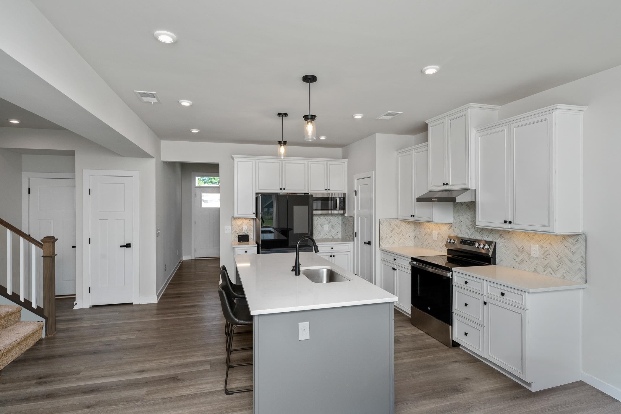 200 Hollythorpe Lane Fountain Inn, SC 29644 - Photo 11 of 28